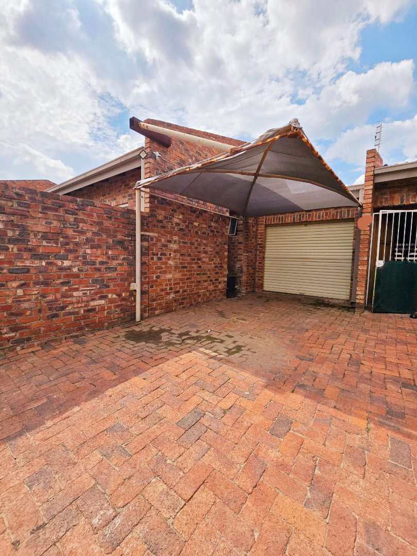 2 Bedroom Property for Sale in Wilkeville North West